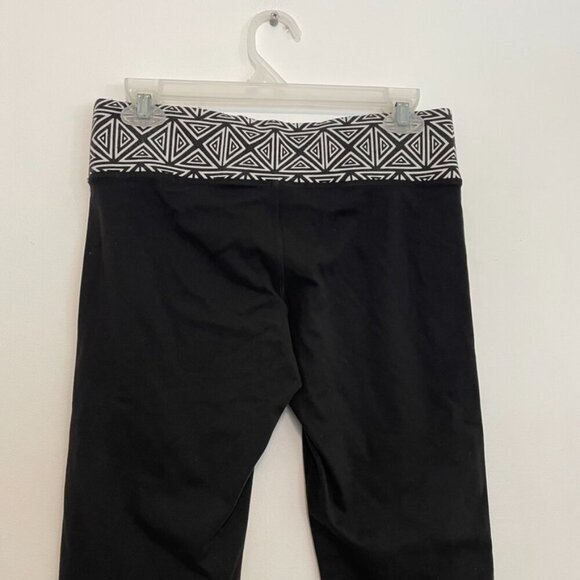 VS PINK VICTORIA'S SECRET PINK Ultimate Reversible Crop Leggings Capri Capris S - Picture 10 of 16